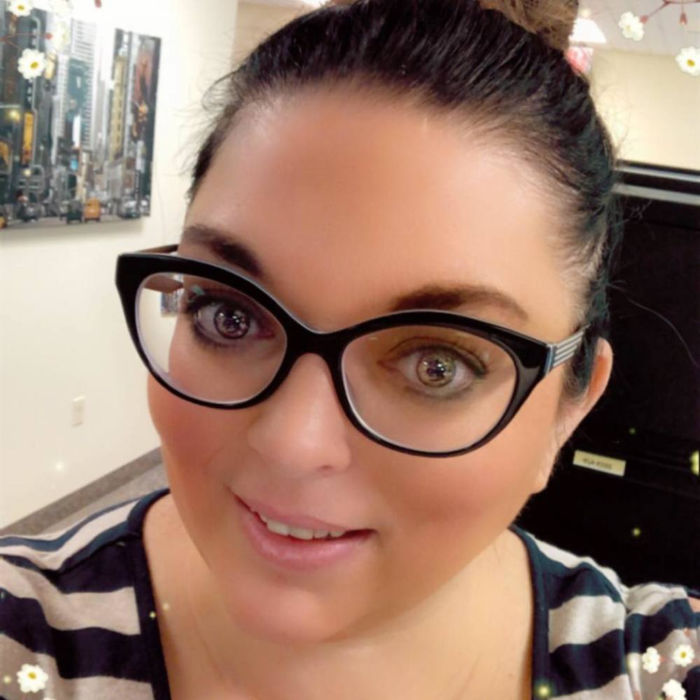 Meet your Posher, Stephanie